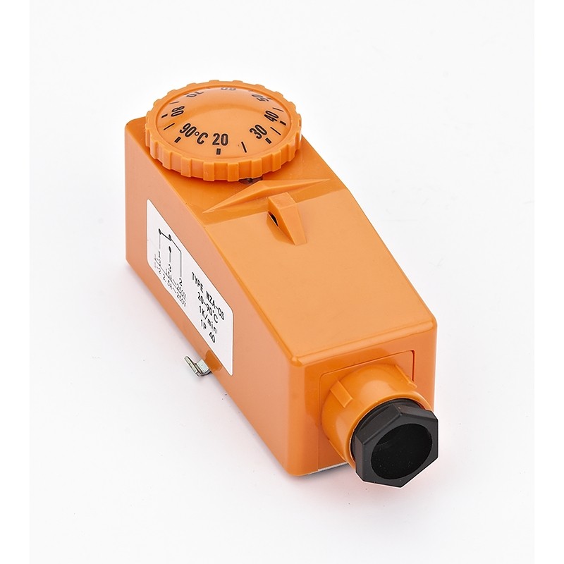 Quelle est la fonction du régulateur de température du tube de chaudière ?